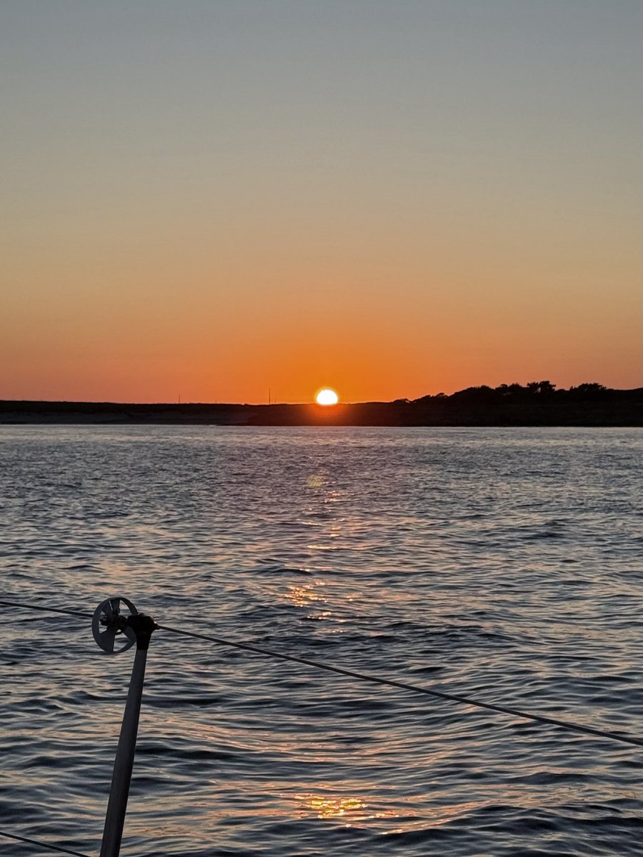 Geneviève HéryArnaud tweet media