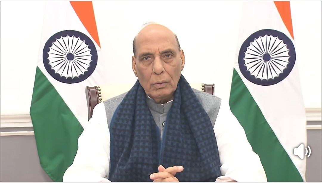 MaharajaManipur's tweet image. My warm birthday greeting to our dynamic Defence Minister Shri Rajnath Singh ji @rajnathsingh
May the lord bless you a long & healthy life and serve the Nation further more 馃檹. @PMOIndia