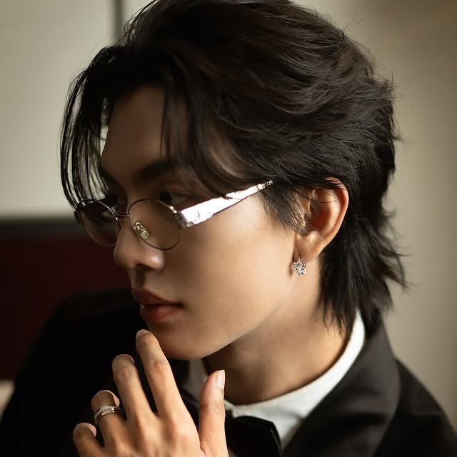 bearliin_'s tweet photo. Day 16
โบ๊ทในลุคชุดนร./ชุดสูท หรืออะไรก็ได้ที่หลงรัก
: จริงๆหลงรักหลายชุด แต่จะพ่ายแพ้แบบสุดๆ คือชุดที่มีสีดำคับ หลงเพิ่มขึ้นกว่าเดิมอีก 3000% เลยย 🫠💘
#30DaysWithBoat
#BoatYongyut , @Yong_yutt https://t.co/NQW2N0JX9B