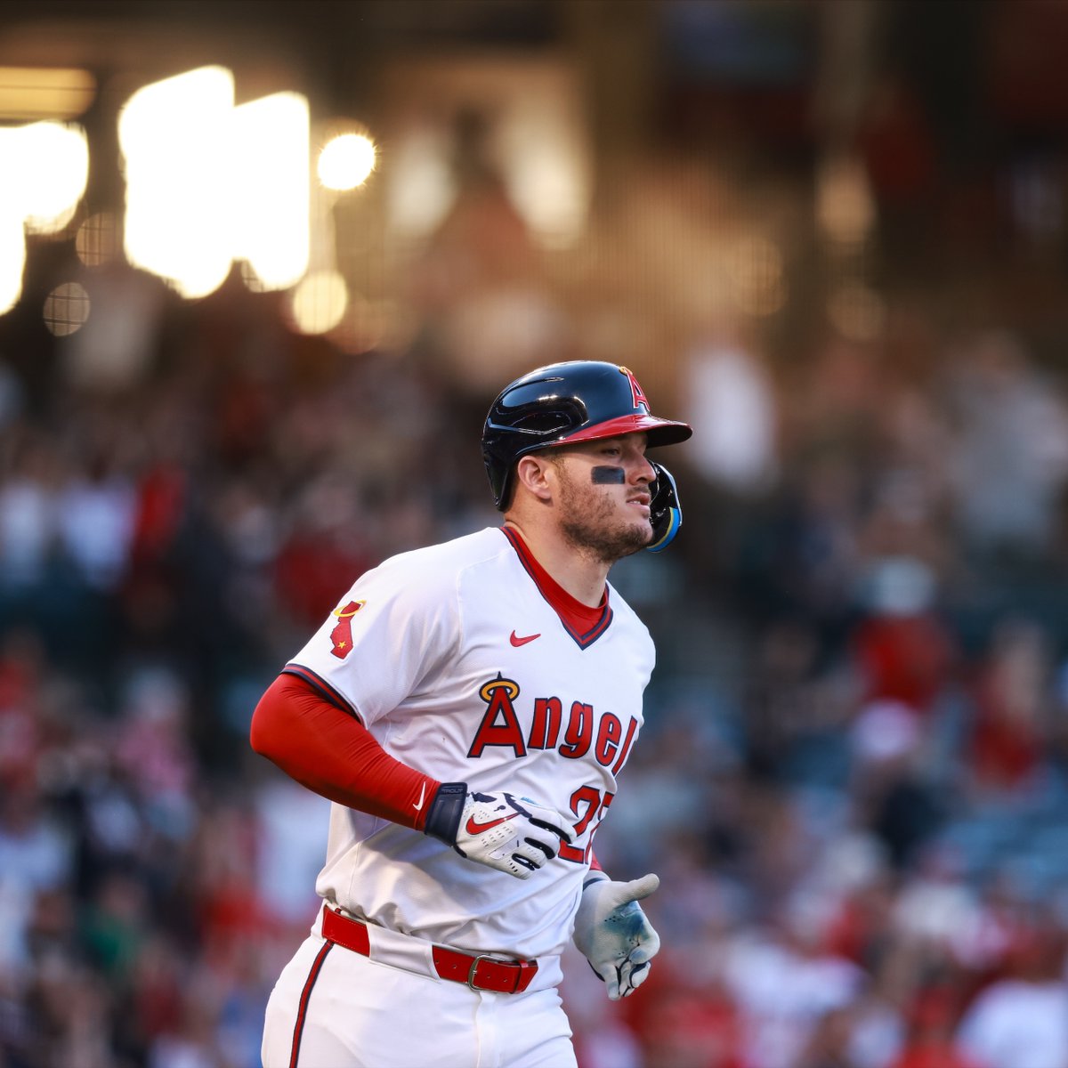 Los Angeles Angels tweet media