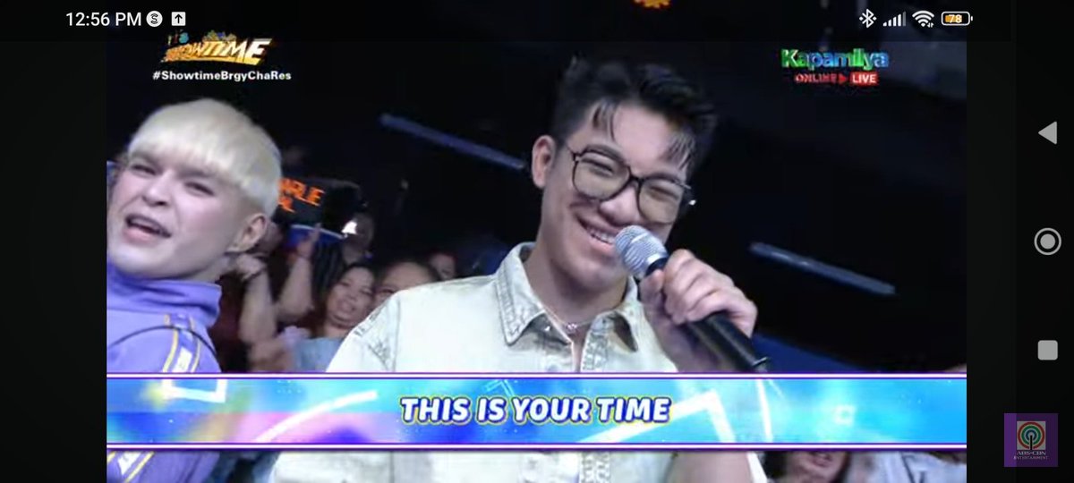 Ang gwapo naman po nung Darren 

<a href="/Espanto2001/">Darren</a>

#Darren
#ShowtimeBrgyChaRes