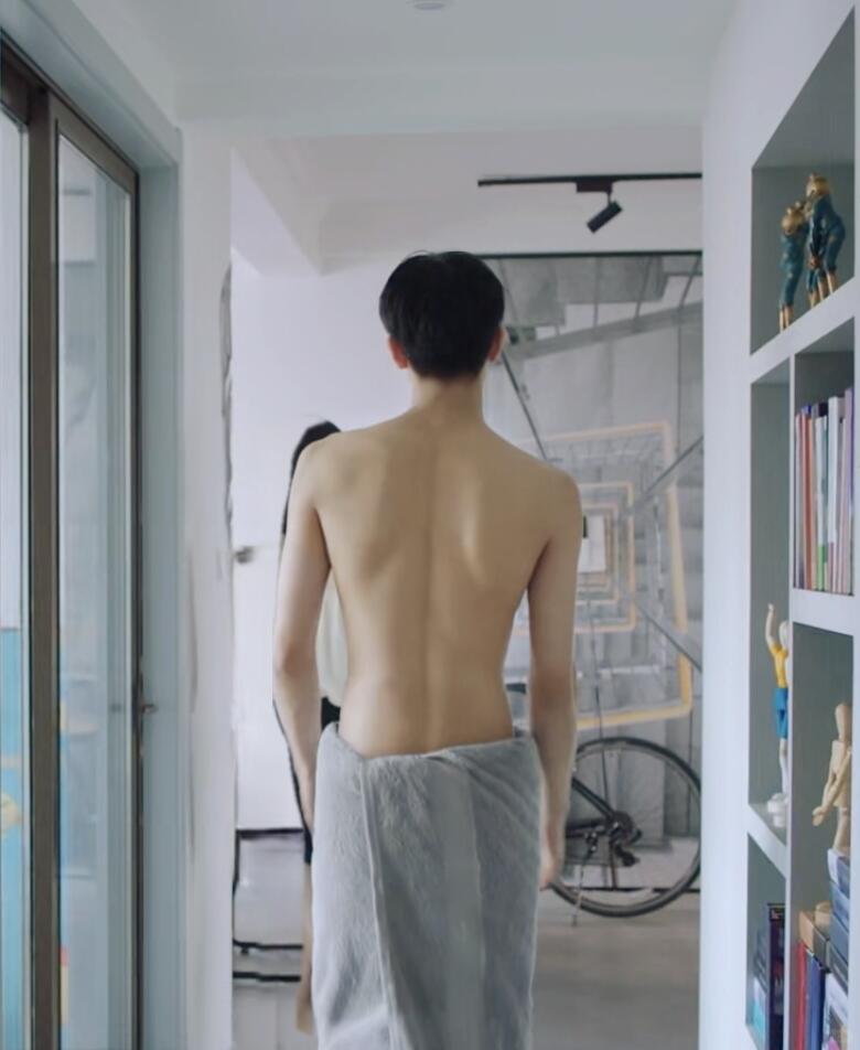 Actzoon's tweet photo. Song Weilong 🫣 https://t.co/G9gElWFHUF