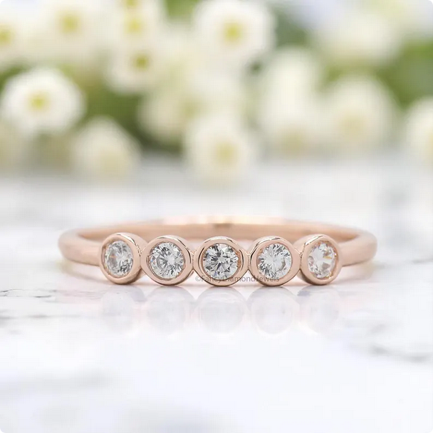 FDJewels's tweet image. Bezel Set 5 Moissanite Diamond Wedding Band Silver/10K/14K/18K Gold Half Eternity Minimalist stacking dainty matching anniversary ring KD890

ETSY : etsy.com/in-en/listing/…

#MoissaniteBand #BezelSetRing #WeddingBand #HalfEternityRing #MinimalistJewelry #StackingRing #DaintyBand