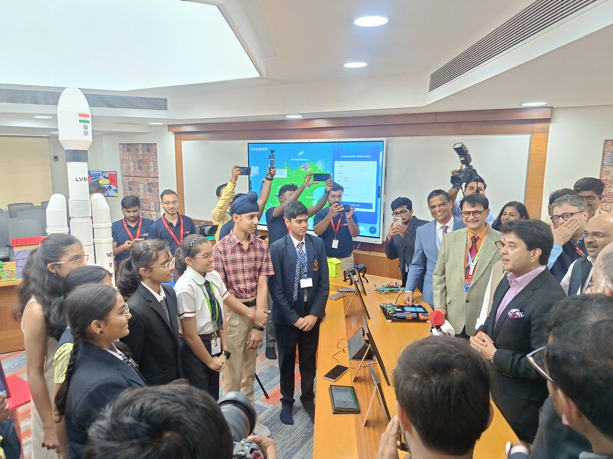 Visvesvaraya Technological University (Official) tweet media