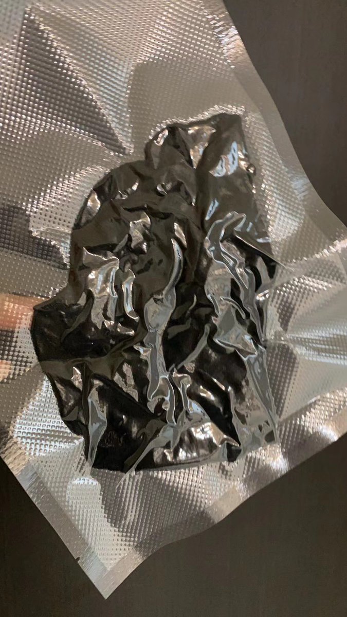 今天搞抽奖抽！还是老规矩转发➕关注➕评论➕点赞，一等奖：黑丝，二等奖：内内，三等奖：袜袜，祝各位臭宝们好运🍀#原味抽奖 #原味定制 #原味卖家