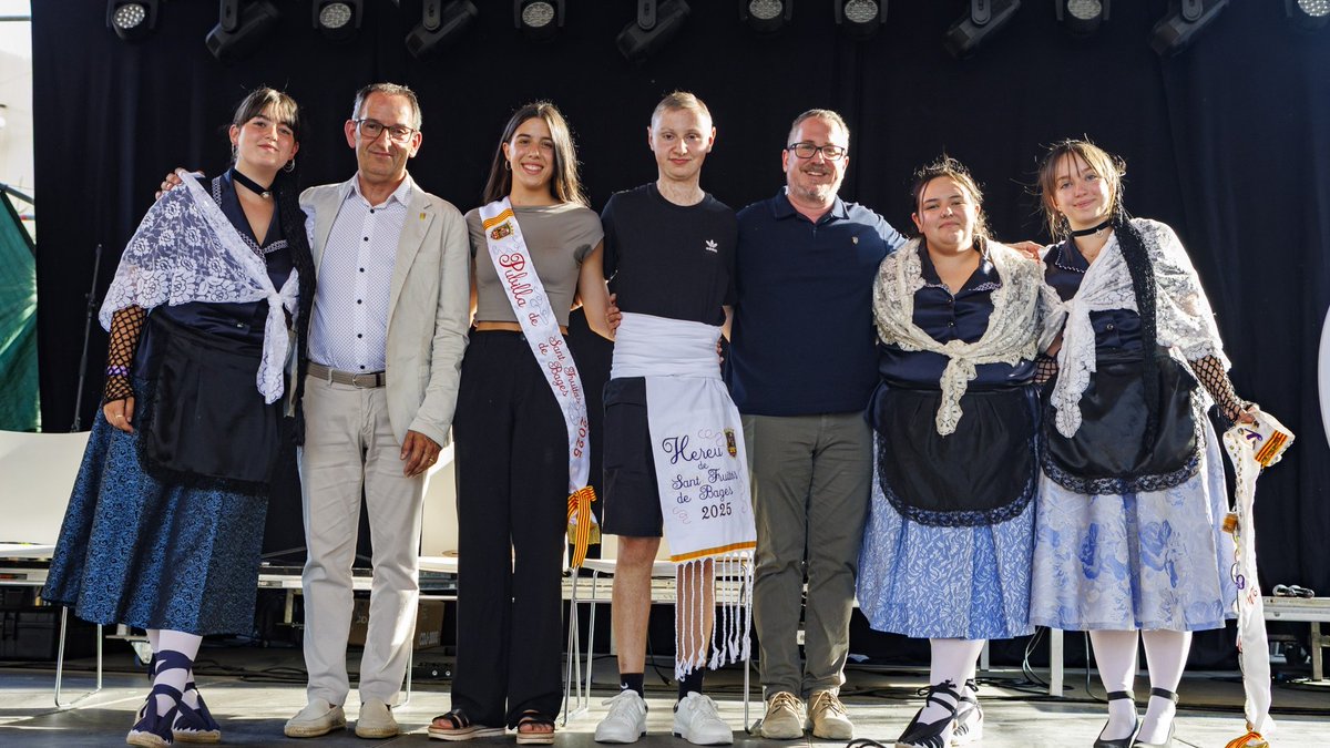 Els santfruitosencs Aina Rosas i Aniol Torreblanca, nous Pubilla i Hereu
<a href="/AjSantFruitos/">Sant Fruitós Bages</a> 

manresadiari.cat/noticies/detai…