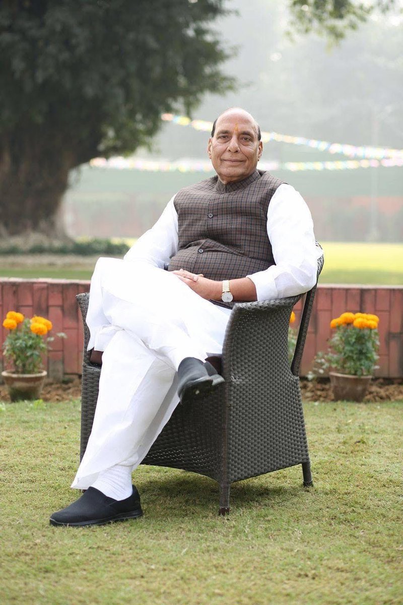 jm_jag's tweet photo. भारतीय जनता पार्टी के पूर्व राष्ट्रीय अध्यक्ष और देश के माननीय रक्षा मंत्री तथा हम सभी के मार्गदर्शक आदरणीय श्री @rajnathsingh जी को जन्मदिन की हार्दिक बधाई एवं शुभकामनाएँ।
भाजपा के संगठन को मजबूत बनाने और देश की सुरक्षा व सेना को सशक��त करने में आपकी भूमिका प्रेरणास्पद है। https://t.co/K4iJrR1wc1