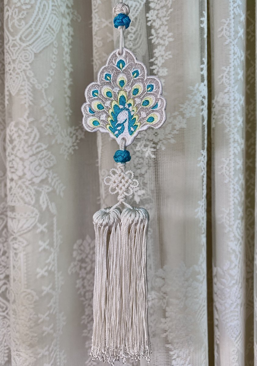 ✨RT / 인용 이벤트✨
아래 인용한 꽃타래 서일페 인포 트윗을 알티해주세요!
또는 인용하여 기대, 응원, 찜 등등을 해주세요!

🌿기간: ~07.27.일요일 까지
🌿당첨 발표: 07.28.월요일이나 그 이후
🌿선물: 알티선물-호작도 양면 자수 미니 노리개 백참(키링) 2명 / 인용선물-신비공작새 단면 자수