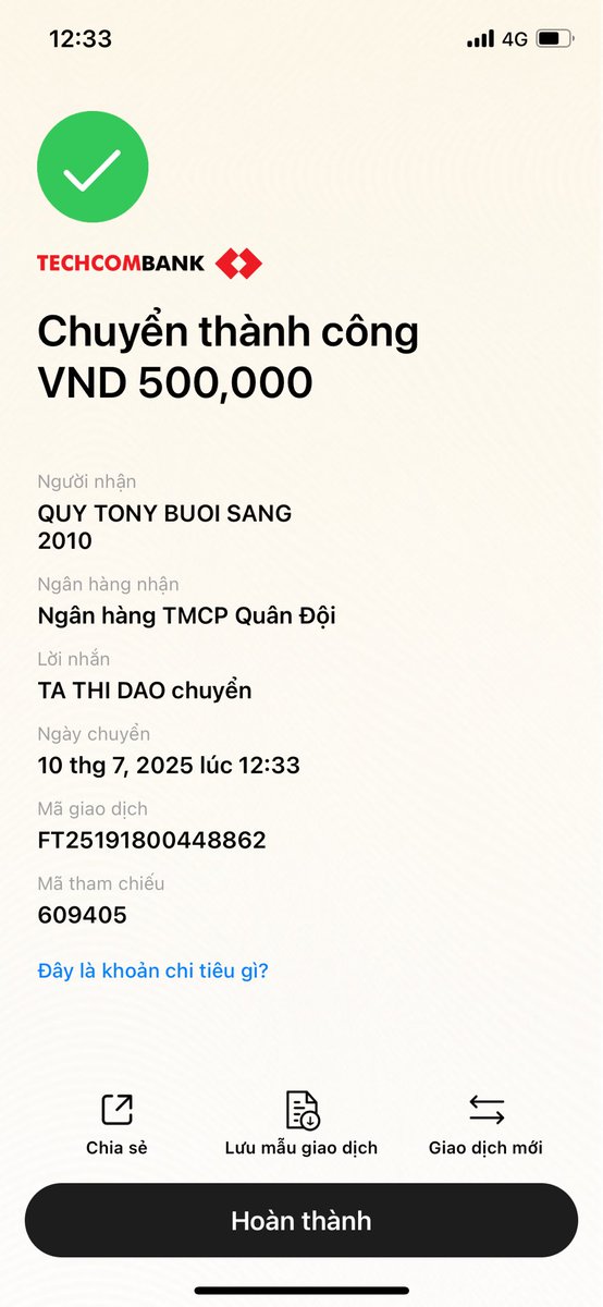 Mình có một thói quen: nhận lương xong, mình lập tức chia tiền: khoản cố định ( học phí của con, tiền điện nước chi tiêu, bảo hiểm, chuyển quỹ TNBS…), quỹ khẩn cấp, tiết kiệm, đầu tư… còn lại mới dành cho phần tự do, hưởng thụ. Các khoản cố định