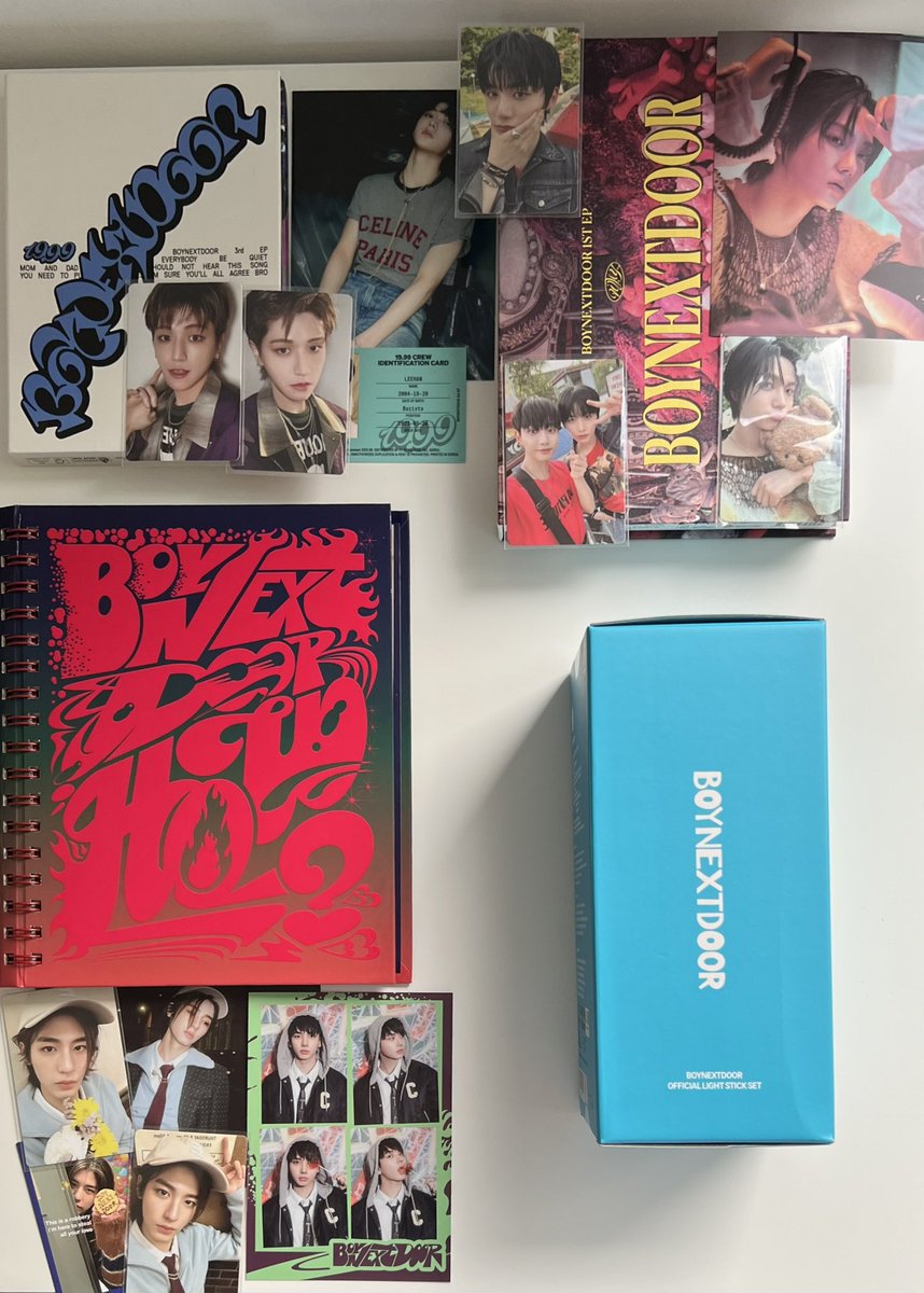 meliiiloves's tweet photo. Finally have time to thank @vipbaepsaesales 
Thank you for all the time and work you put into getting all of this 🤍🤍🤍 
These arrived a while ago, but I only had time this week to unbox everything. 
See you soon in Amsterdam 😊 https://t.co/inSOebTw3h