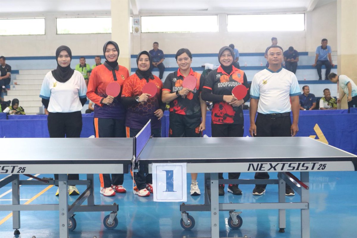 Tim Tenis Meja Kopasgat Raih Juara Ketiga Pada PORAU 2025
kopasgat.tni-au.mil.id/2025/07/10/tim…