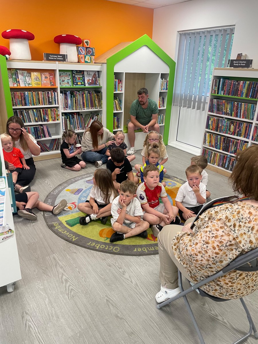 Dosbarth Coch tweet media