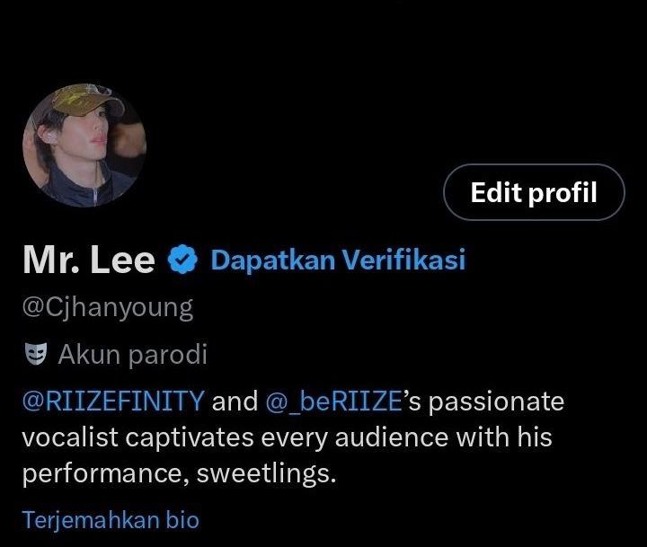 💙 tweet media