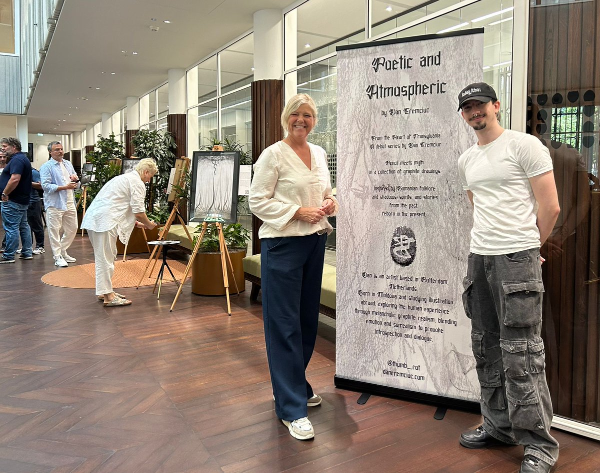 🖼️ Now showing at Tribes Rotterdam Blaakhouse: Poetic and Atmospheric by junior artist Dan Eremciuc.
A debut graphite series blending Romanian folklore, myth &amp; melancholy in surreal detail.
Stop by &amp; experience it yourself!
📍 Rotterdam
📆July 7- Aug 1
#TribesInspiringWorkplaces