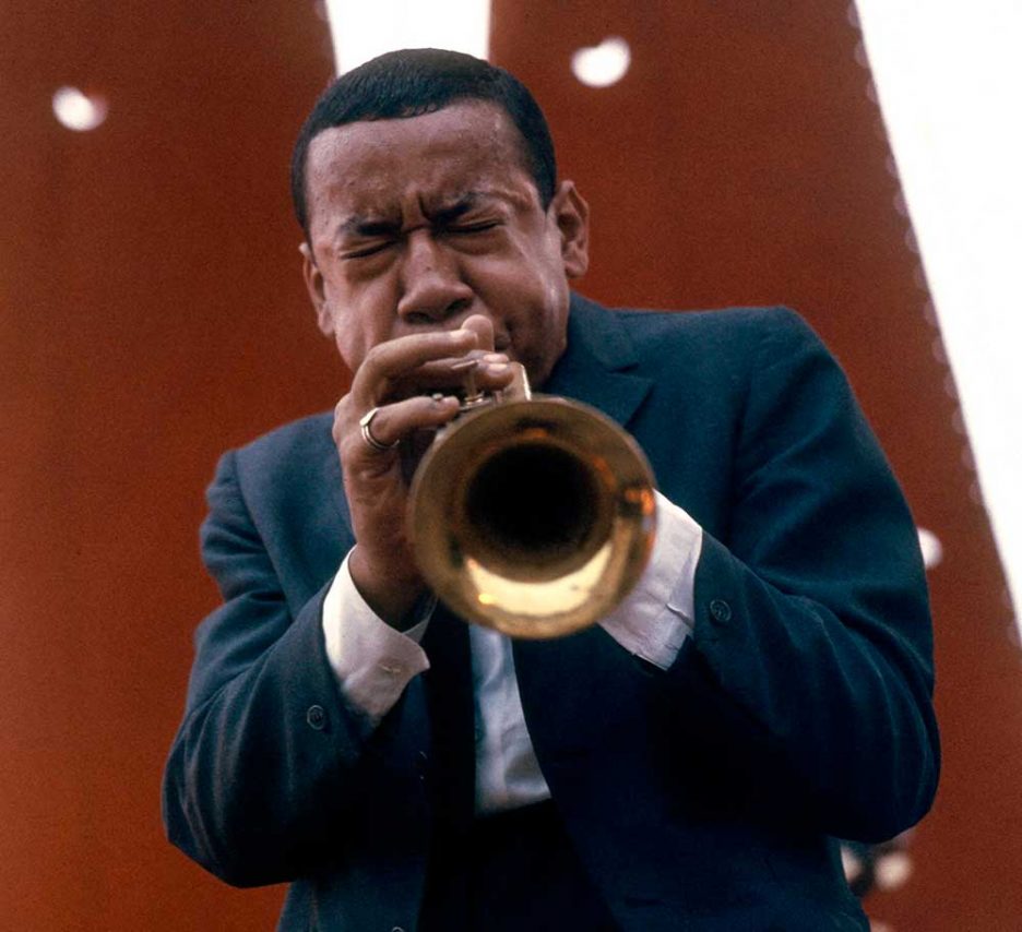 "There are no natural barriers. It's all music. It's either hip or it ain't..."
Remembering trumpeter, composer and bandleader Lee Morgan, born OTD 1938 in Philadelphia, and gone far too soon...
#jazz #LeeMorgan #BlueNoteRecords