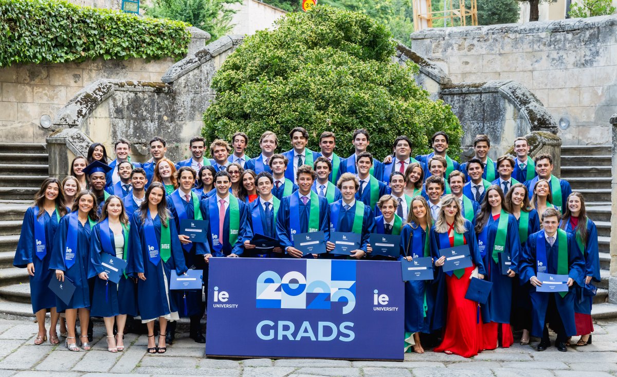 IEbusiness's tweet image. An unforgettable day for our dual degree grads in business & IR, business & law, and business & data! 🎓
They walked the stage, closed a chapter—and opened a world of possibilities. Here’s to chasing whatever comes next, and your #NextBestYou.
Read more: ie.edu/university/new…