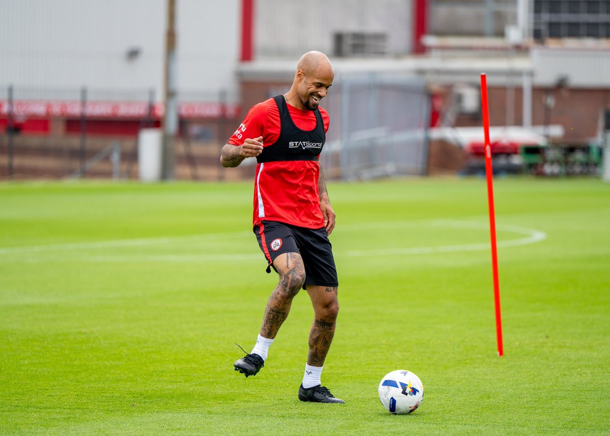 LowerTiers's tweet photo. David McGoldrick has racked up 71 goal contributions during the past three seasons 🤯

If it wasn’t clear before, he’s showed that he’s too good for League Two and is undeniably a great signing for Barnsley

Like a fine wine 🍷 

#BarnleyFC https://t.co/L1AZaEV6wv