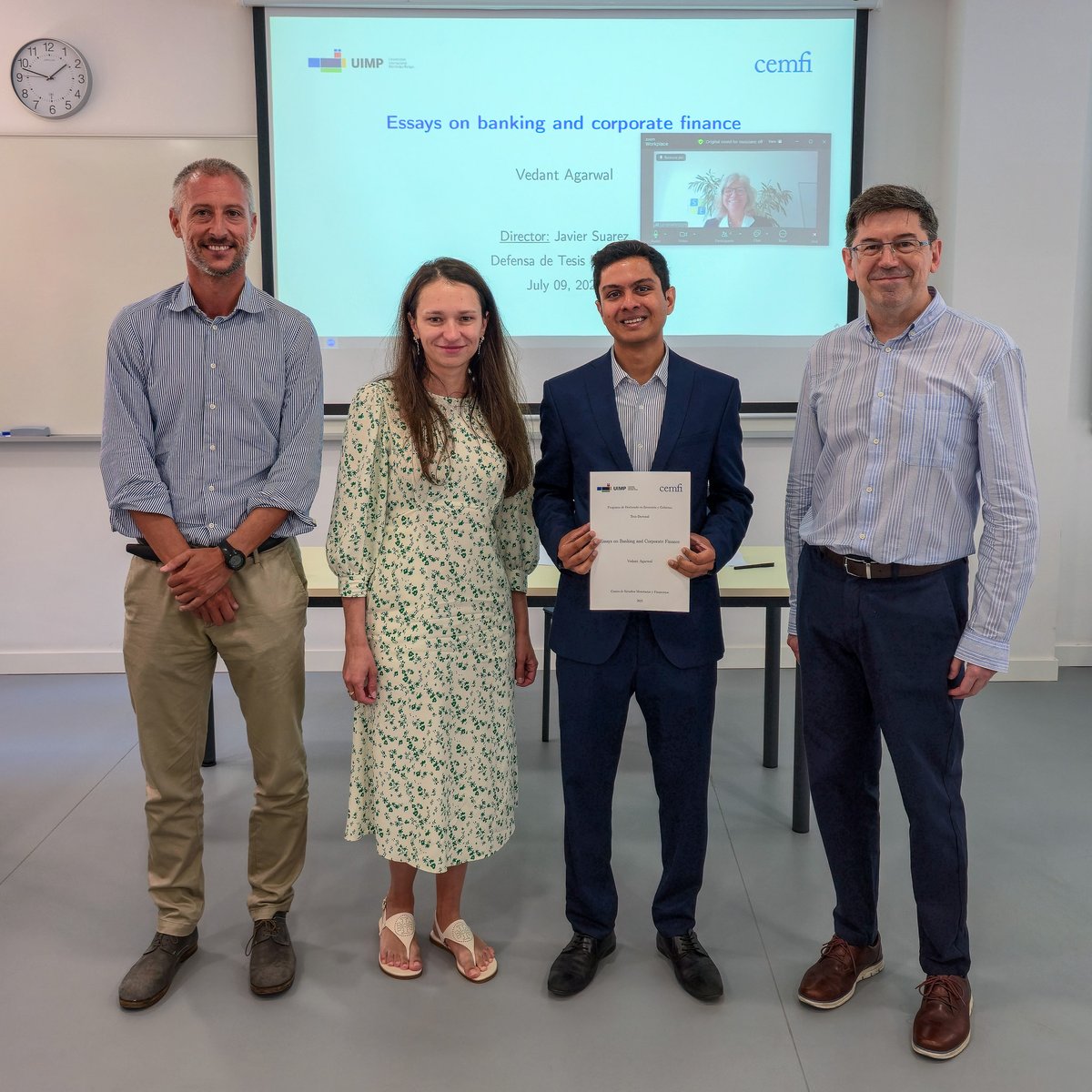 CEMFInews's tweet image. Congratulations to Vedant Agarwal for successfully defending his Ph.D. thesis at CEMFI!. Thanks to Loriana Pellizon, Tetiana Davydiuk and Anatoli Segura for serving in the Thesis Defense Committe and to Vedant’s advisor Javier Suárez