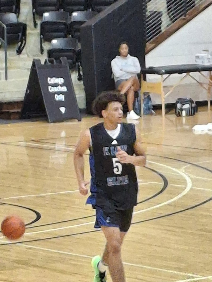 Wednesday night Unsung guys <a href="/3SSBCircuit/">3Stripes Select Basketball</a> from Jalen Green Elite- 6'3" '26 Will Corbett #2 and from K-Low Elite- 6'3" '26 Ben Natal #5