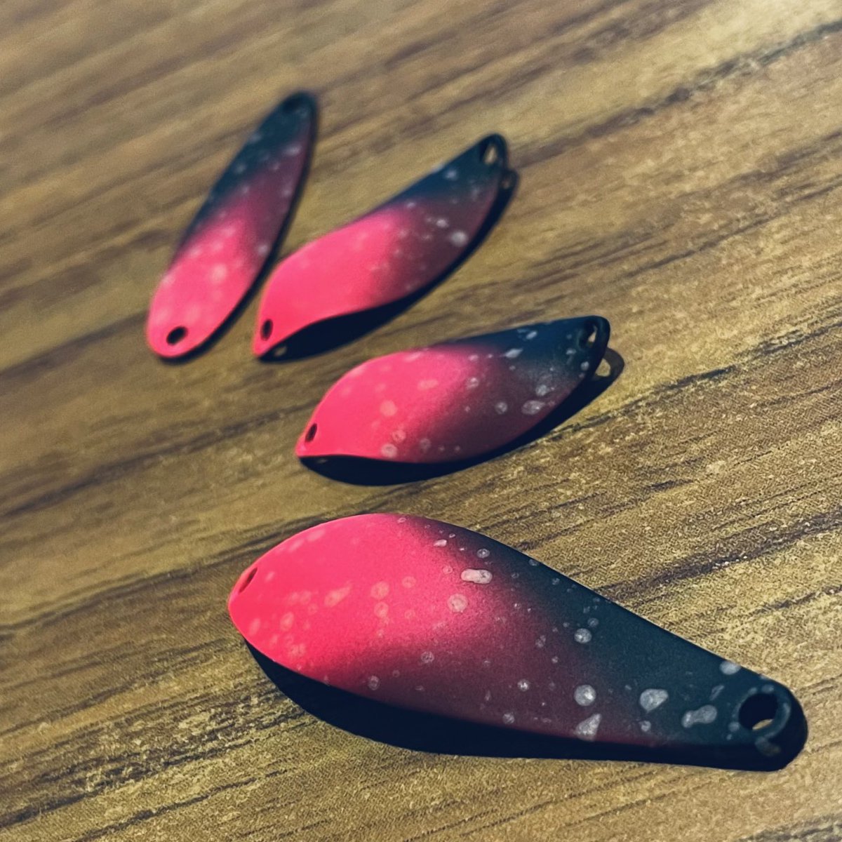 J*e様 エリアトラウト　ルアー　陰キャグロー　リミットメイカー　アカミスキー陰 リミットメイカー』 エリアトラウトサマーフェスタにて初お披露目！ 陰