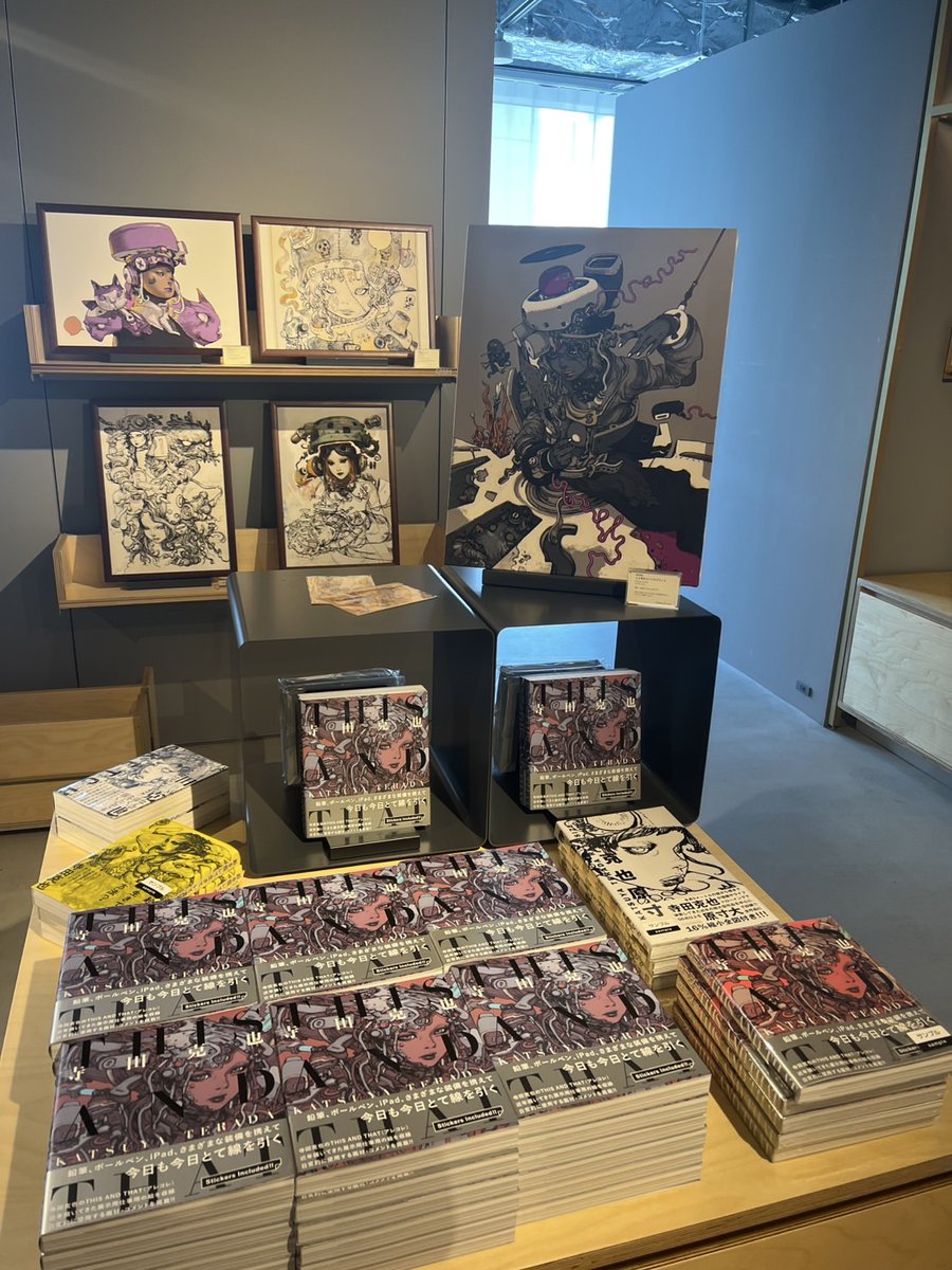 設営終わりました！明日より！】 ☆寺田克也新画本発売万歳