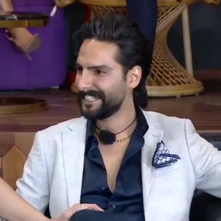 شورتو مورت کریستو tweet media