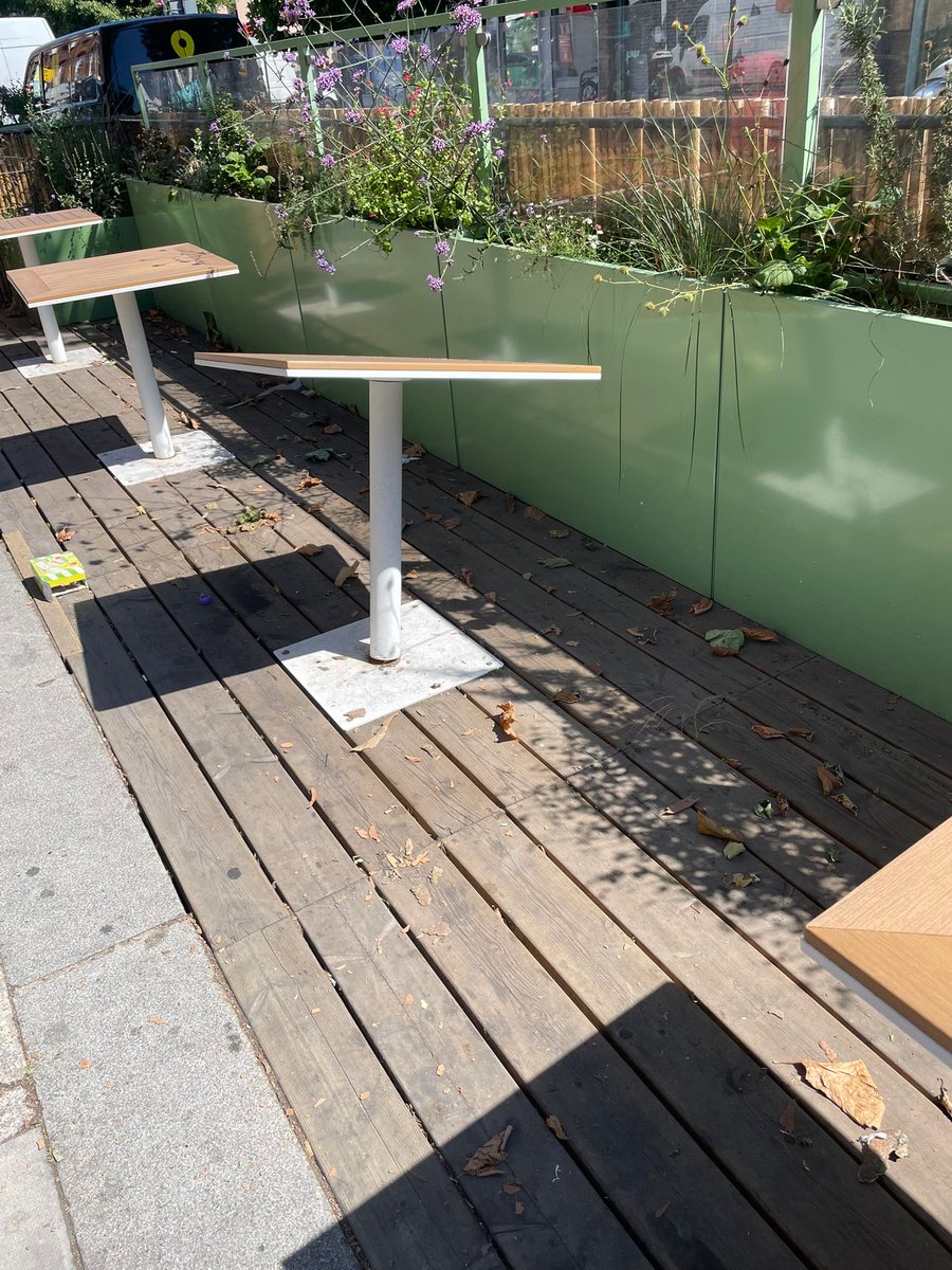 CameraTraffic's tweet image. All three flimsy tables supplied by @LBHF inside one of the parklets on Wandsworth Bridge Road are now broken. Who on earth is responsible for procurement? They rival the traffic officers in their expertise. More waste of public funds