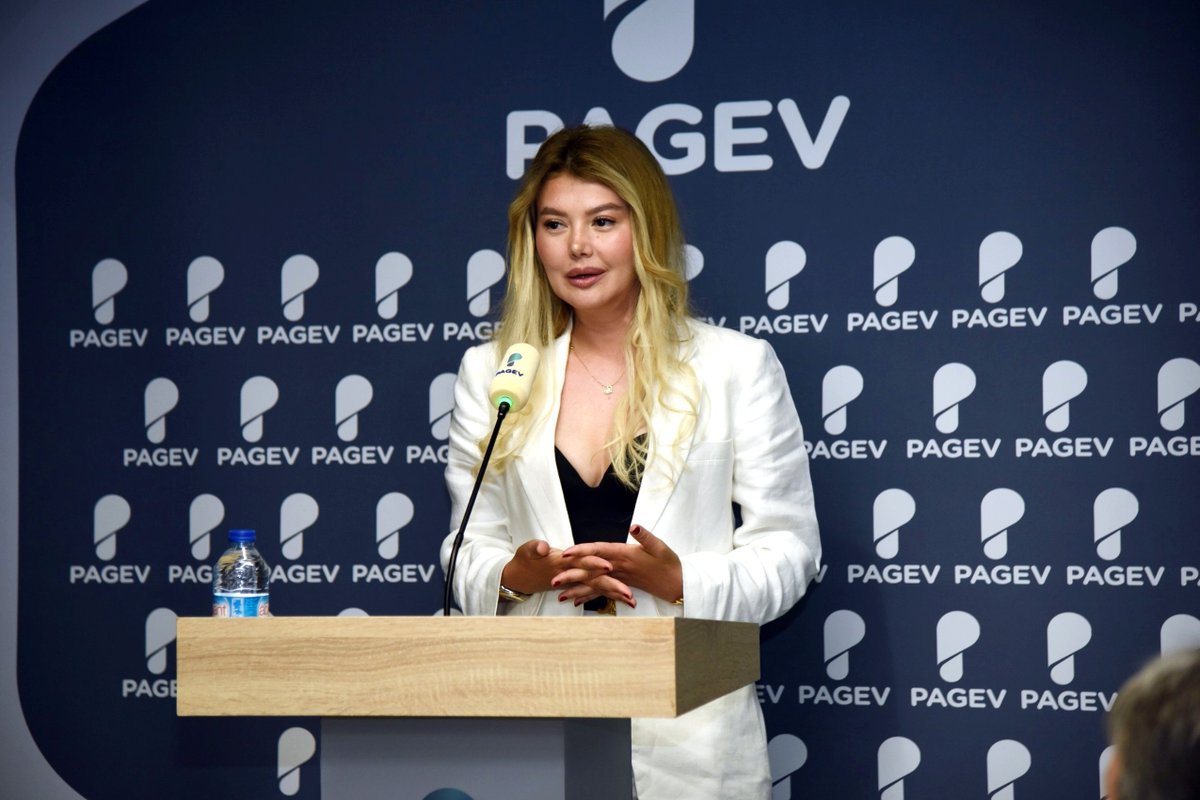 Mikser makinaları ve ekipmanları alanında çözümler sunan Promixer markası, PAGEV üyesi oldu. Promixer Yönetim Kurulu Başkanı Shukhrat Kurbanov ve Genel Müdür Luiza Okçu Üyelik Beratını, PAGEV Başkanı Yavuz Eroğlu ve Küçükçekmece Kaymakamı Mustafa Anteplioğlu’nun elinden aldılar.