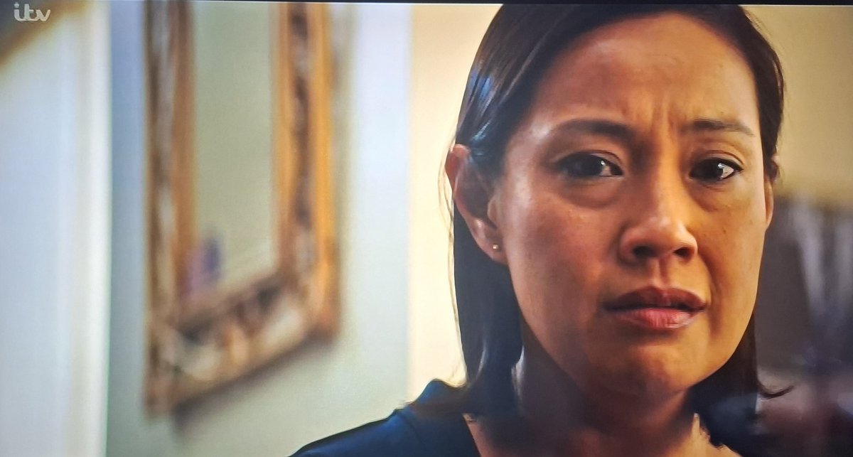 OffTheBill_'s tweet image. Wendy Kweh (DC Suzie Sim) as Lyn Chee in the second series of The Bay (2021).
Wendy appears in all six episodes of this series, occasionally being credited on the main titles.
#TheBill #OffTheBill #TheBay