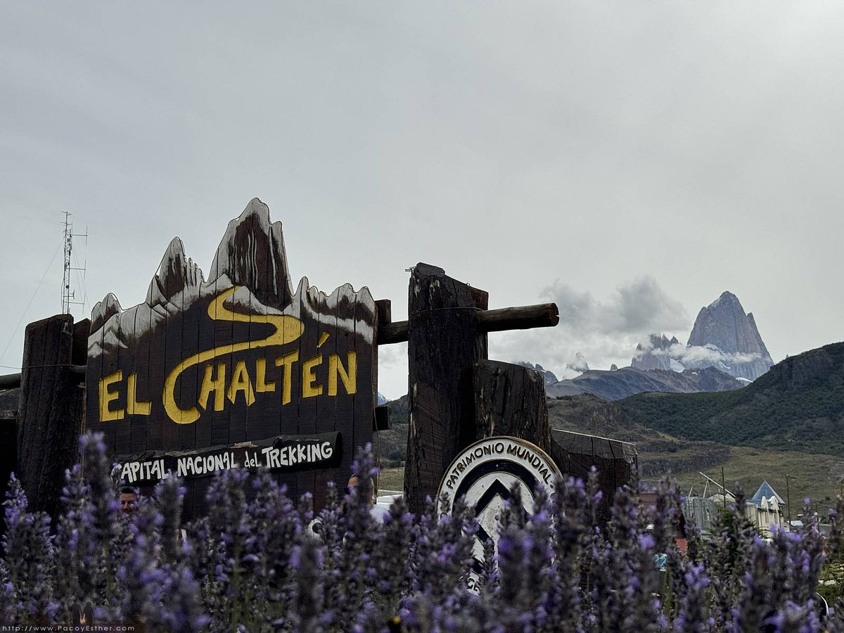 Entrada a El Chaltén con el Fitz Roy al fondo #Trekking #Elchaltén #Argentina #Fitzroy