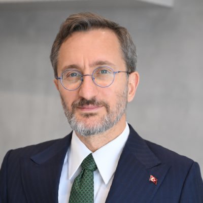 Fahrettin Altun, Türkiye İnsan Hakları Eşitlik Kurumu Başkanlığına atandı.