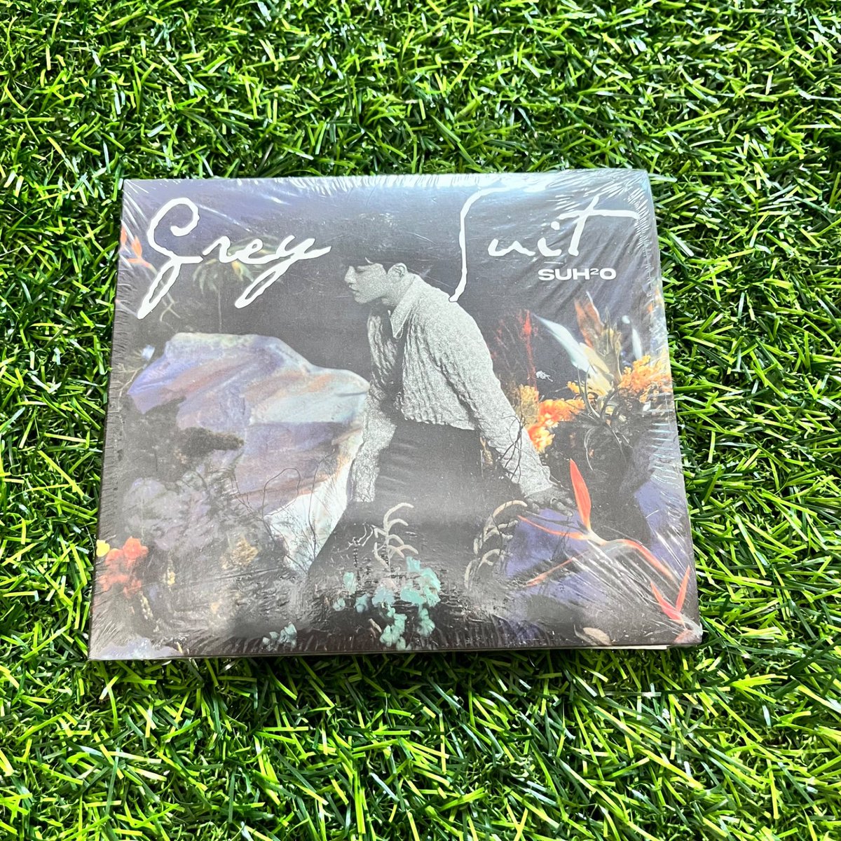 cnp_id's tweet photo. Sealed SUHO Grey Suit Album
Sealed NCT dream album

@ 30k https://t.co/PPeDBRR7k6
