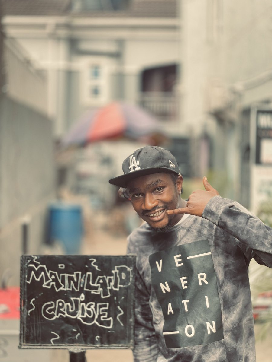 ubagszn's tweet photo. I am in another milestone of my career, I challenged myself to go outside my comfort zone (rapping), and sing more. Everything on this project is experimental and was inspired by subconscious real life experiences from living on the Mainland of Lagos Nigeria. 
#MainlandCruise ep https://t.co/OofK5wYpVh