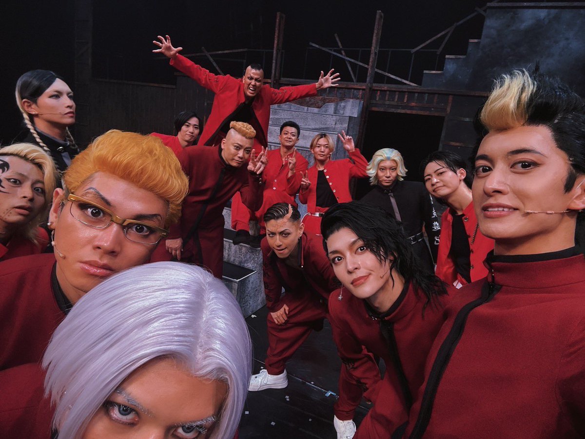 nao_kubodealer's tweet image. #リベステ
無事に全公演走りきる事ができました!
初演を見たのが15歳
今回作品に参加できて18歳
高校3年分の時間が経ったと思うとかなり濃い思い出が詰まっている作品だなとすごく感じます。初参加でしたが皆さん暖かく迎え入れてくださり最高の演劇ができてとても幸せでした!
本当に最高でした‼️