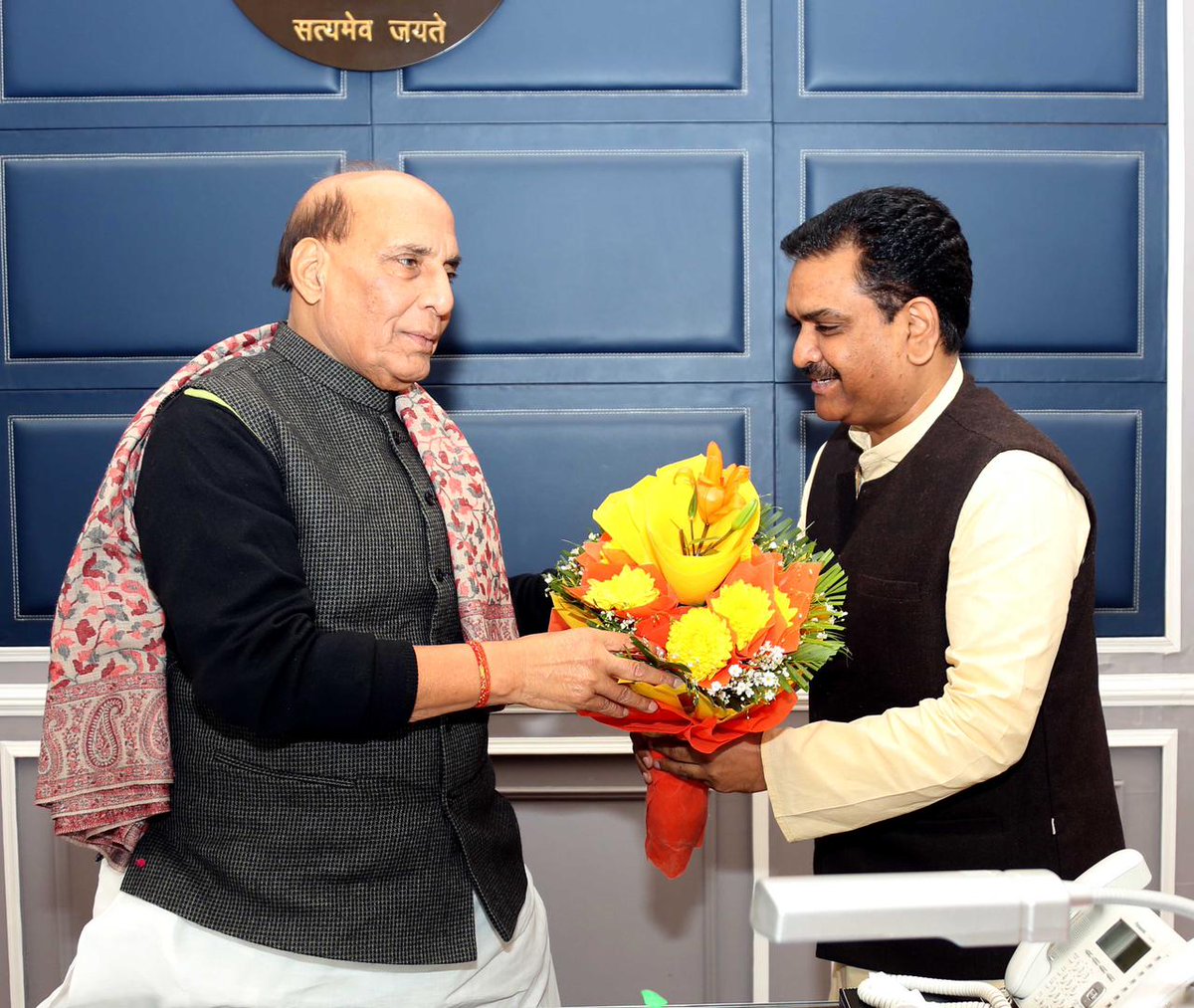 Asim Arun (@asim_arun) on Twitter photo भारत की रक्षा प्रणाली को और भी अधिक मज़बूत व आत्मनिर्भर बनाने वाले, भाजपा परिवार के वरिष्ठ सदस्य और प्रखर वक्ता मा. रक्षा मंत्री श्री राजनाथ सिंह जी को जन्मदिन की हार्दिक शुभकामनाएं
आपके उत्तम स्वास्थ्य व दीर्घायु की कामना करता हूँ
<a href="/rajnathsingh/">Rajnath Singh</a> भारत की रक्षा प्रणाली को और भी अधिक मज़बूत व आत्मनिर्भर बनाने वाले, भाजपा परिवार के वरिष्ठ सदस्य और प्रखर वक्ता मा. रक्षा मंत्री श्री राजनाथ सिंह जी को जन्मदिन की हार्दिक शुभकामनाएं
आपके उत्तम स्वास्थ्य व दीर्घायु की कामना करता हूँ
<a href="/rajnathsingh/">Rajnath Singh</a>