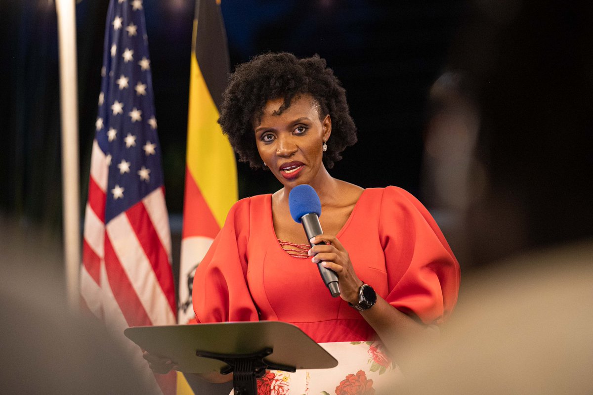 MWFAlumniUganda's tweet photo. Last evening, MWF Ex-Co members and invited guests had the honor of attending the U.S. Exchange Program Alumni Council Handover Ceremony hosted by Ambassador William W. Popp.

#USEAUganda #ExchangeAlumni 🇺🇸🤝🇺🇬 https://t.co/w6tREaHjyh