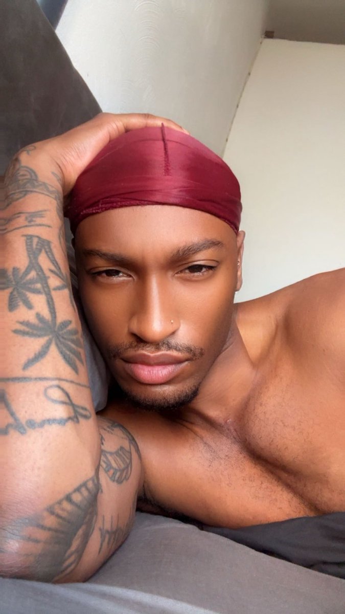 ThaReallGemini's tweet photo. Morning ✨❤️ https://t.co/Ueg8XRHlUs