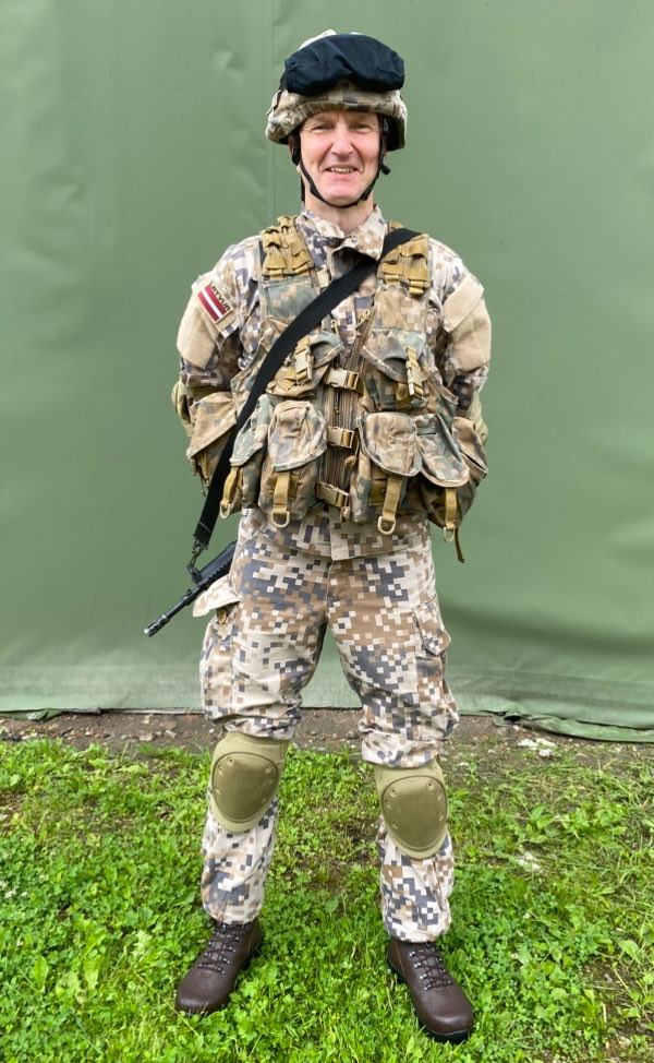 Prieks pievienoties <a href="/Latvijas_armija/">NBS</a> rezervistu kursam!Izcila iespēja noslīpēt iemaņas krīzes situācijām, satikt draugus,domubiedrus!Latvian diplomats never stop training!Great honour to partake the Armed Forces’s reservist course ManaLatvijaManaAtbildība #StrongerTogether 🇱🇻🇱🇻🇱🇻