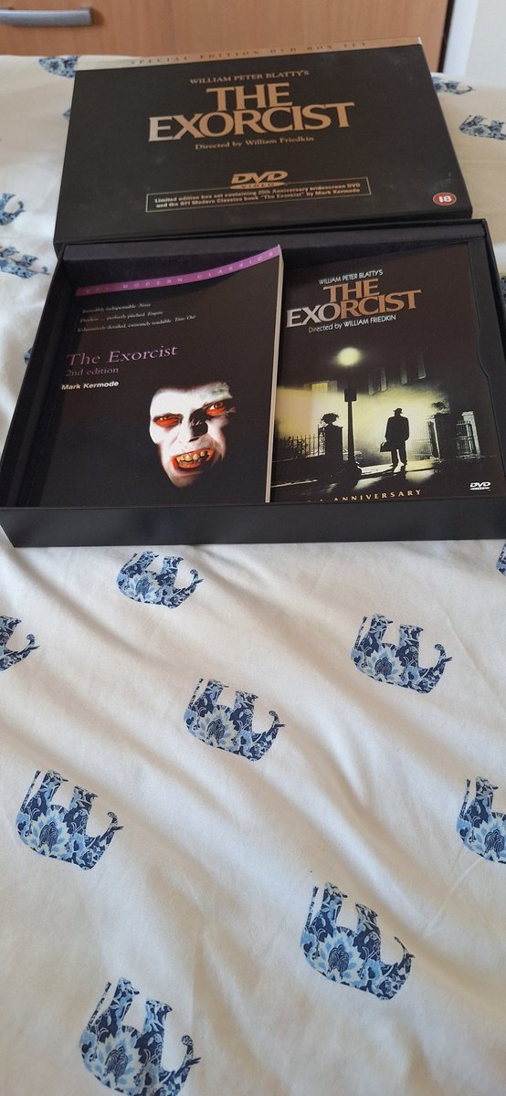 davefilmfan1's tweet image. Omg, I've just been sorting out. i didn't realise this was the #snapcase dvd in the set  #PhysicalMedia