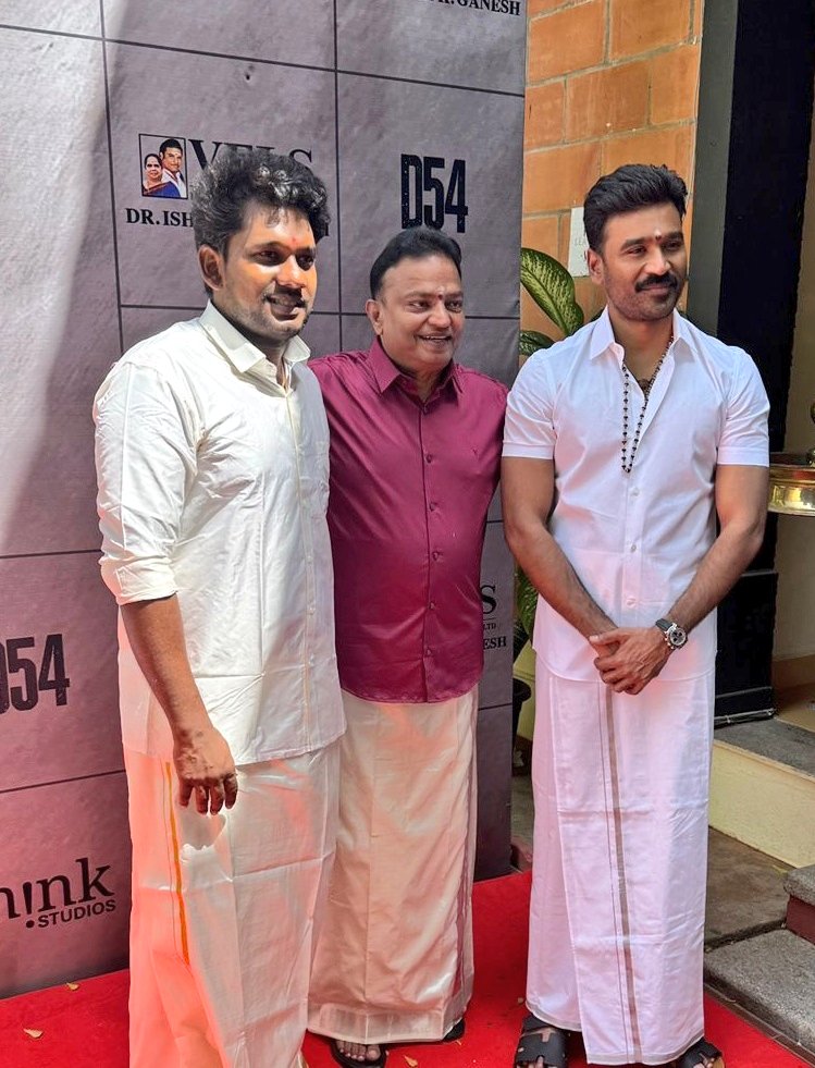 #D54 pooja stills 💥

Thalaivan <a href="/dhanushkraja/">Dhanush</a> Look 😍💥