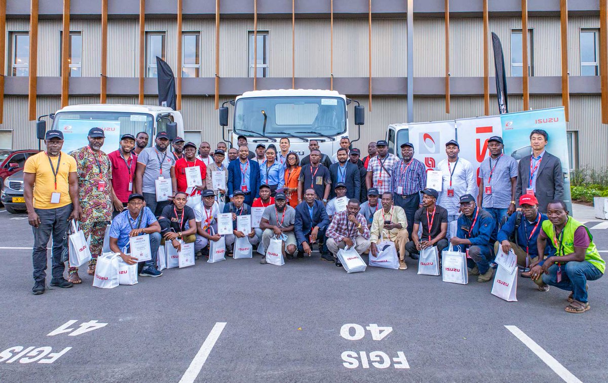 ISUZU Motors International tweet media