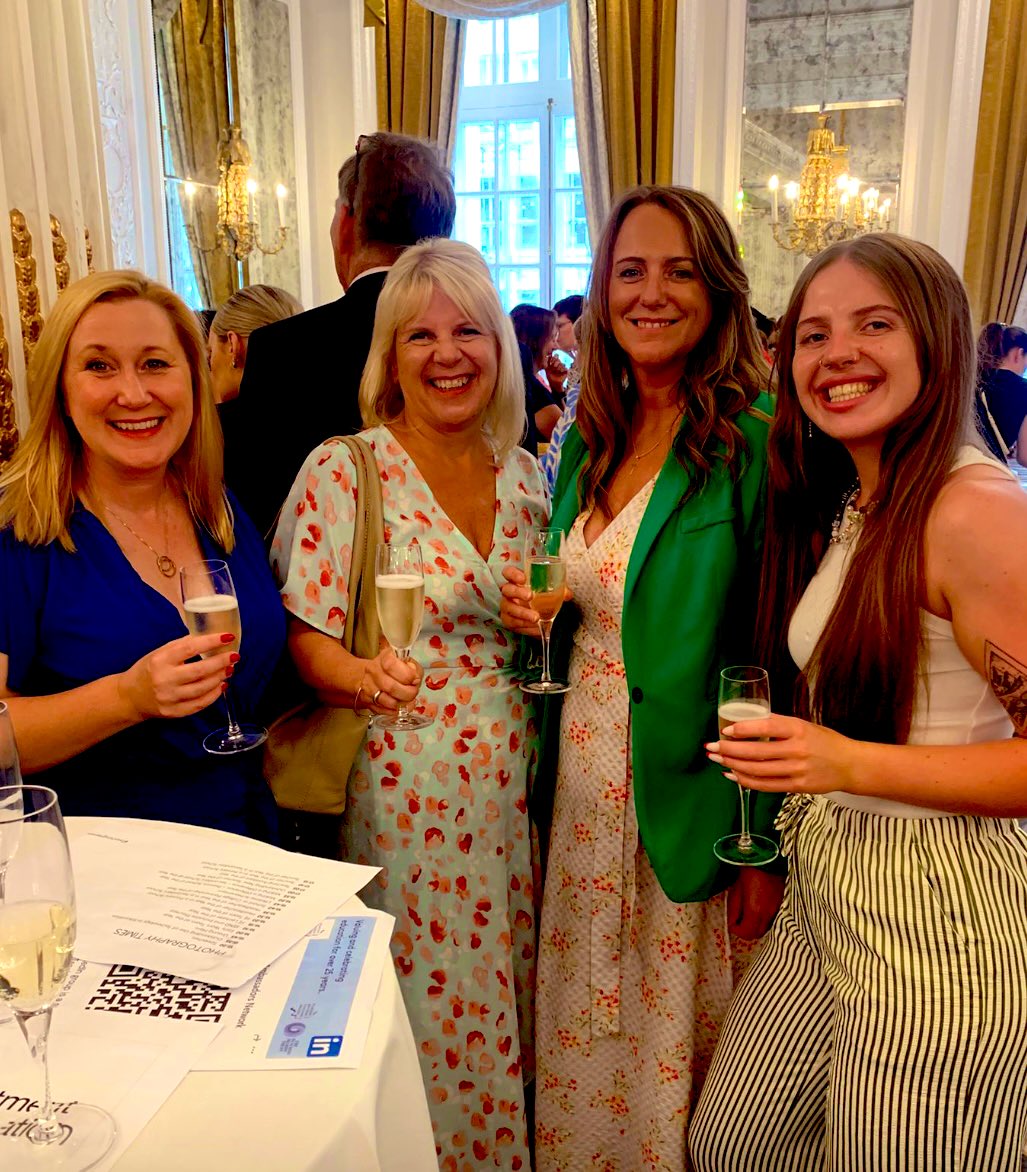 JoPetersEYFS's tweet image. We had a magical day in London to celebrate all the silver winners @TeachingAwards Brilliant speeches valuing education and the teaching profession. Congratulations to all the winners, Team Eden and our Unsung hero Jane Tonge🎉🎉🎉🎉@RCDivineMercy
@PearsonSchools #awards