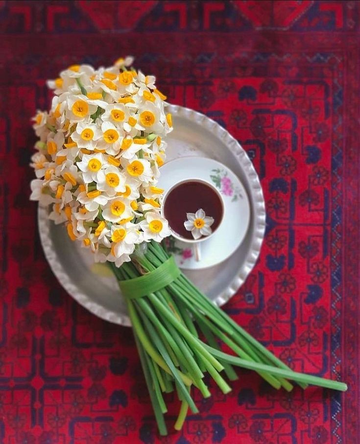 Herşeyin gönlünüzce olacağı,
Huzur dolu bir güne...

#Günaydın
#HayırlıSabahlar
#huzurla

☕🦋🍃🥀