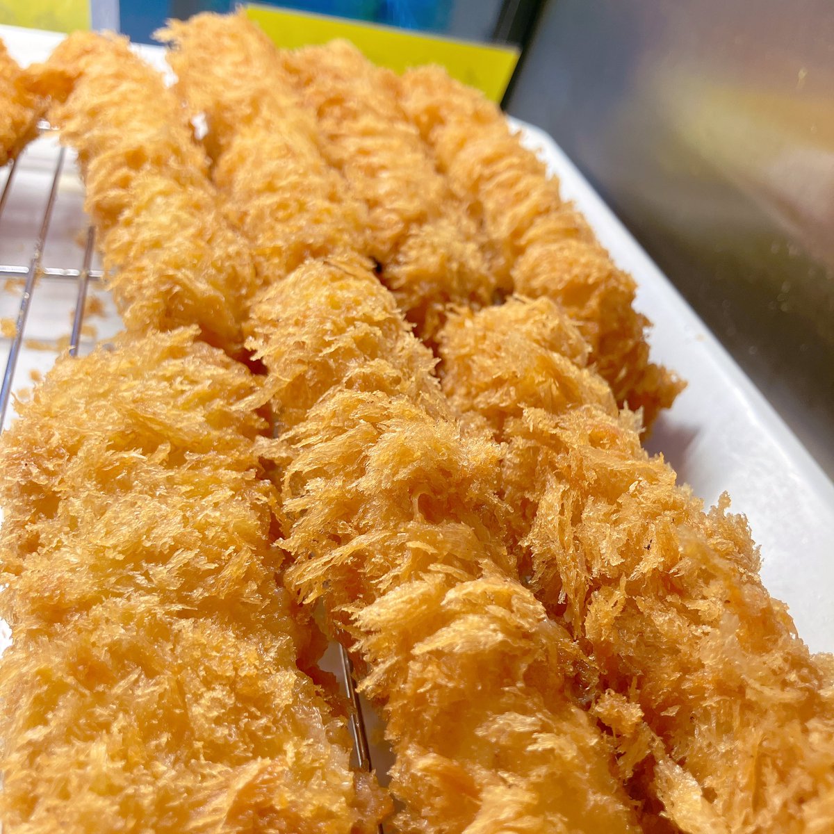 フライ揚がりました❣️❣️
ミニロースカツ、イカフライ、コロッケ、メンチカツ、から揚げ、かぼちゃコロッケなど