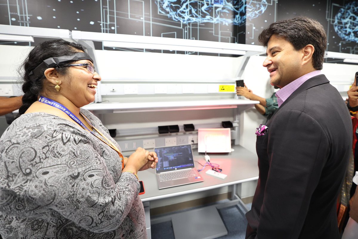 Jyotiraditya M. Scindia tweet media