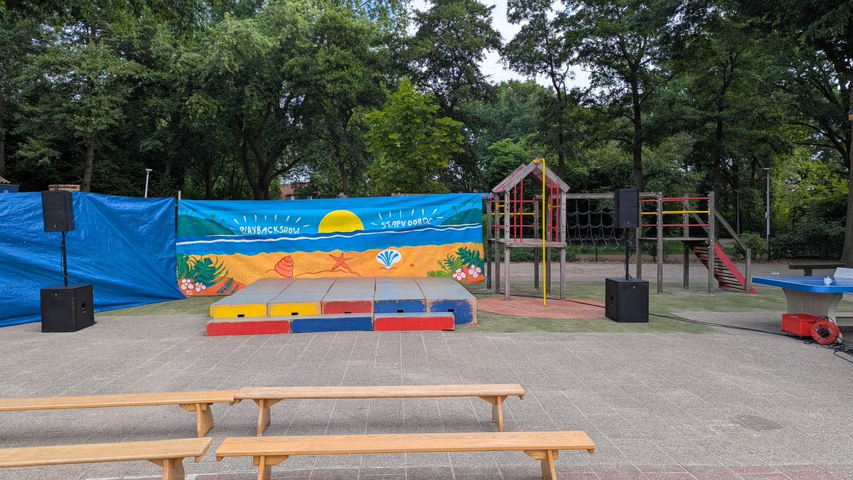 discappy's tweet image. Vanmorgen de traditionele #playbackshow van De Stapvoorde #Almelo verzorgen