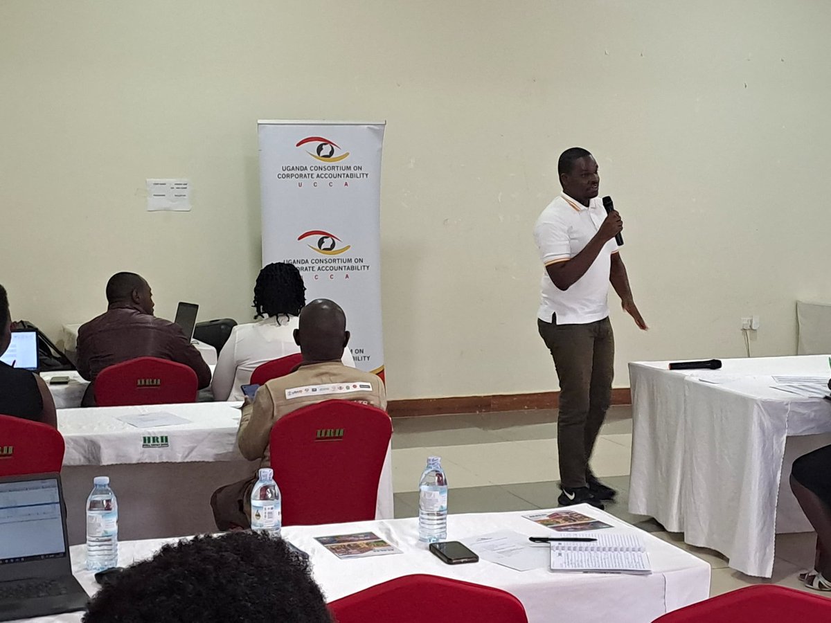 UCCA_Ug (@uccaug) on Twitter photo #BunyoroRECAP25
<a href="/jbyomuhangyi/">Joseph Byomuhangyi</a> welcomes stakeholders to the Bunyoro Regional Corporate Accountability Platform #BunyoroRECAP25
<a href="/jbyomuhangyi/">Joseph Byomuhangyi</a> welcomes stakeholders to the Bunyoro Regional Corporate Accountability Platform