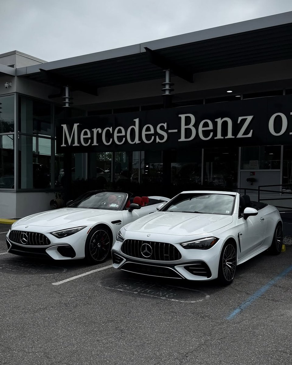 mbmaybachfans's tweet photo. SL 55 AMG or CLE 53 AMG?

📸: @benzbynisi (IG) https://t.co/mvi3tpogLL