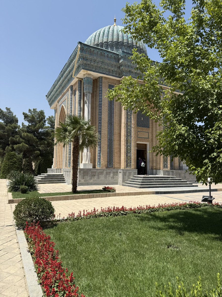Imam Abu Mansur Al Maturidi
Samarkand, Uzbekistan 

Imam Abu Mansur Bin Muhammad Bin Mahmud al-Maturidi al-Ayyubi descended from the noble lineage of Hazrat Abu Ayyub al-Ansari (may Allah be pleased with him).