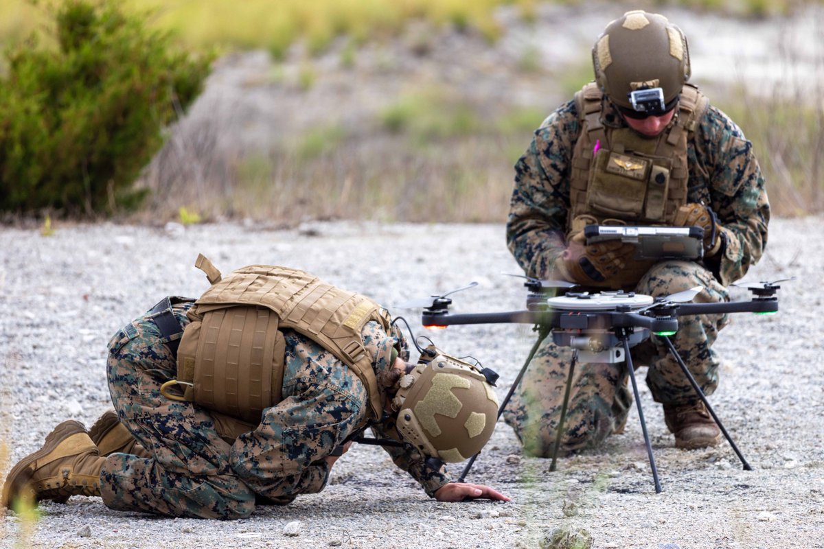 BCPS19's tweet image. DRONE WARFARE

Marine Corps Staff Sgt. Ronald Johnson II, right, and Maj. Jessica Del Castillo inspect an R80D SkyRaider small unmanned aircraft system during a combined arms live-fire exercise involving drones against targets at Camp Lejeune, N.C., July 3, 2025. 

It marked the…